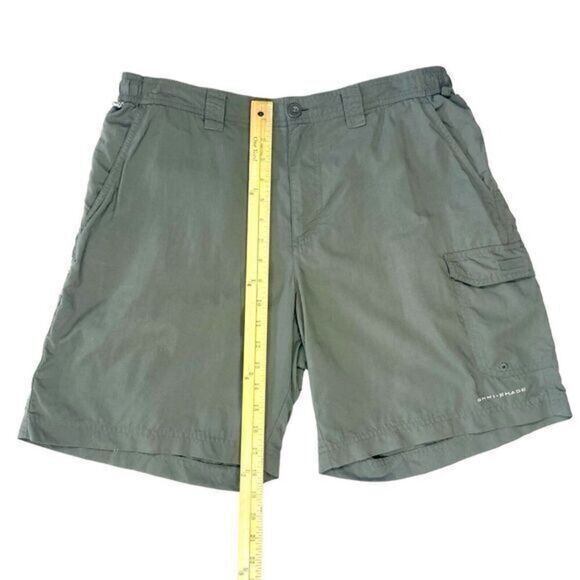 Columbia PFG Cargo Shorts Mens Size 34 Gray Omni Shade Fishing Hiking Pull On - Picture 11 of 14